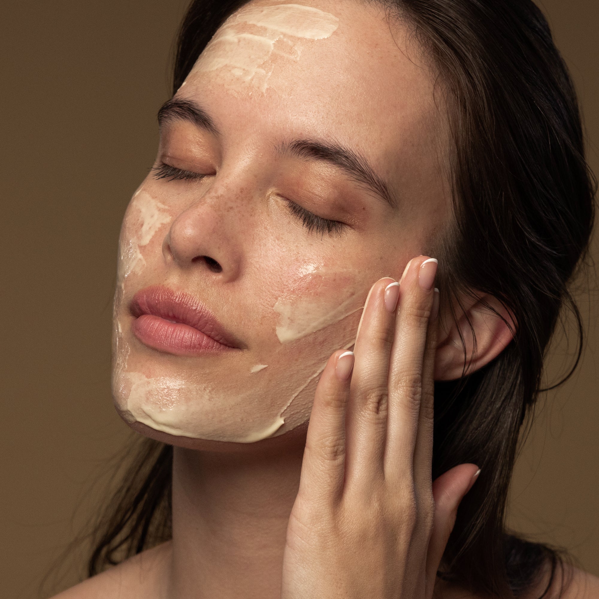 オーラ マヌカハニーマスク 75ml