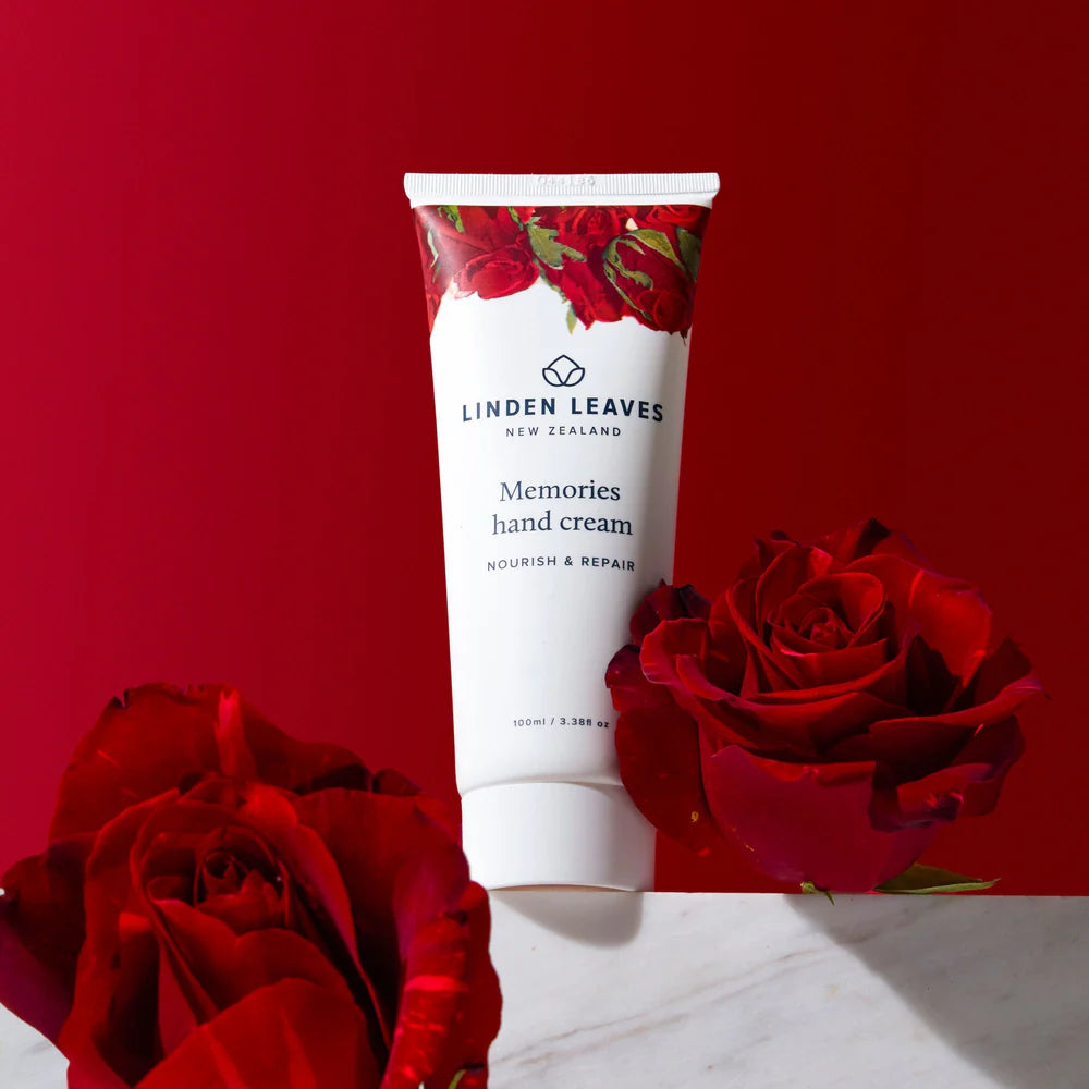 Linden Leaves Memories hand cream with red roses on a red background