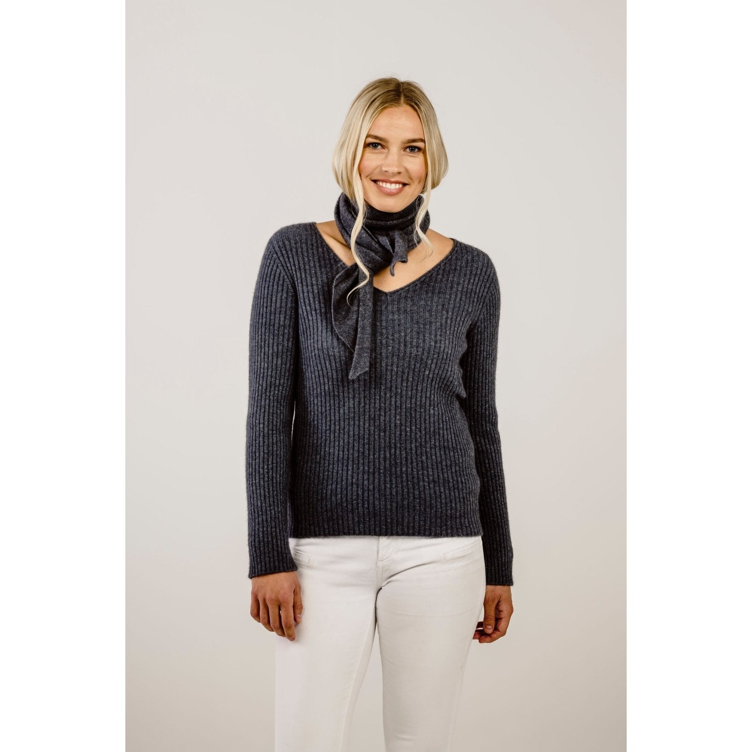 Possum Merino women's V neck sweater - Kapeka NZ